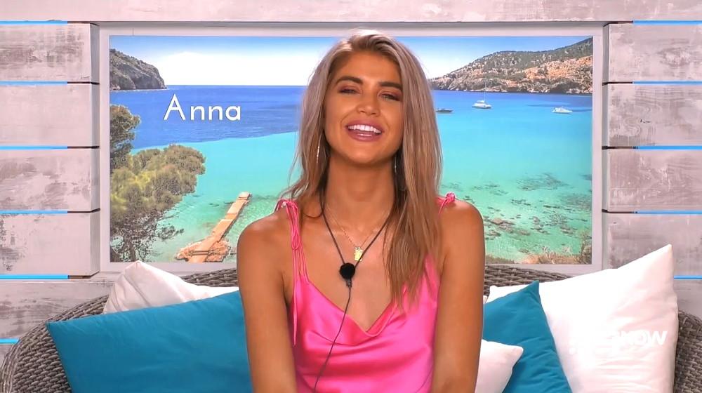 Love Island 2-15