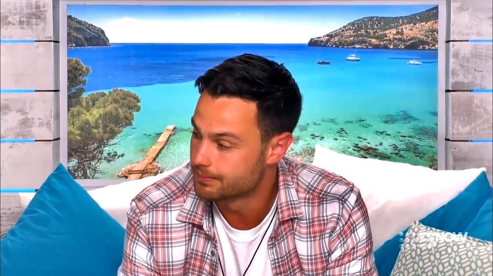 Love Island 2-20