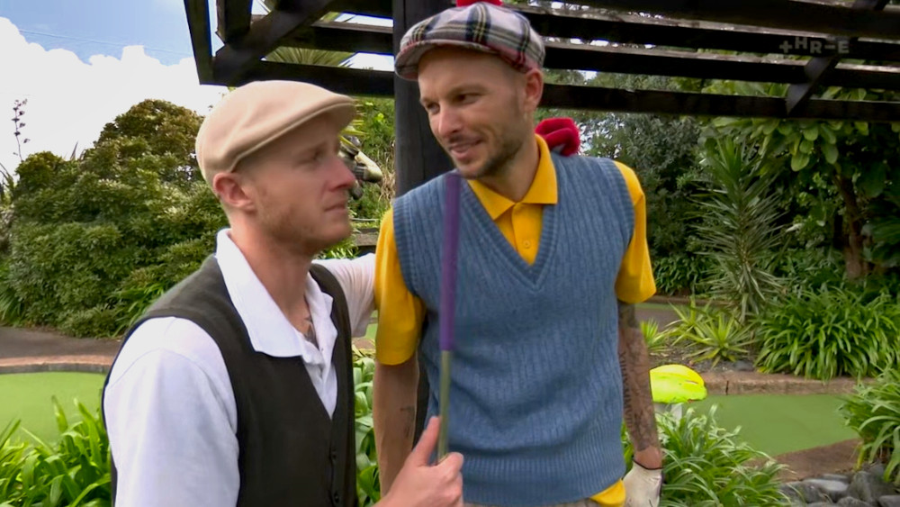 Jono and Ben 6-25