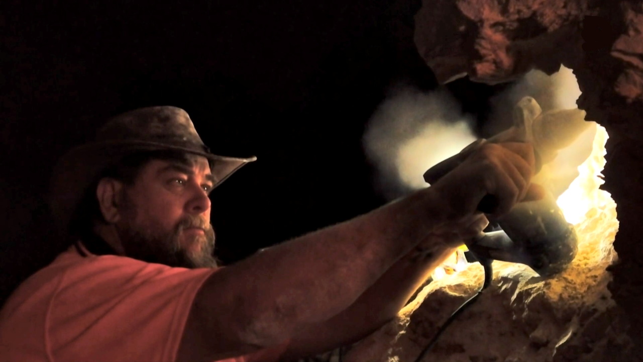 Outback Opal Hunters 7-6