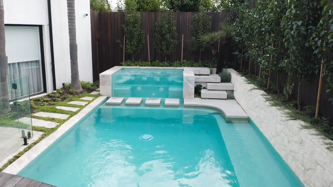 Australia’s Best Pools 1-1