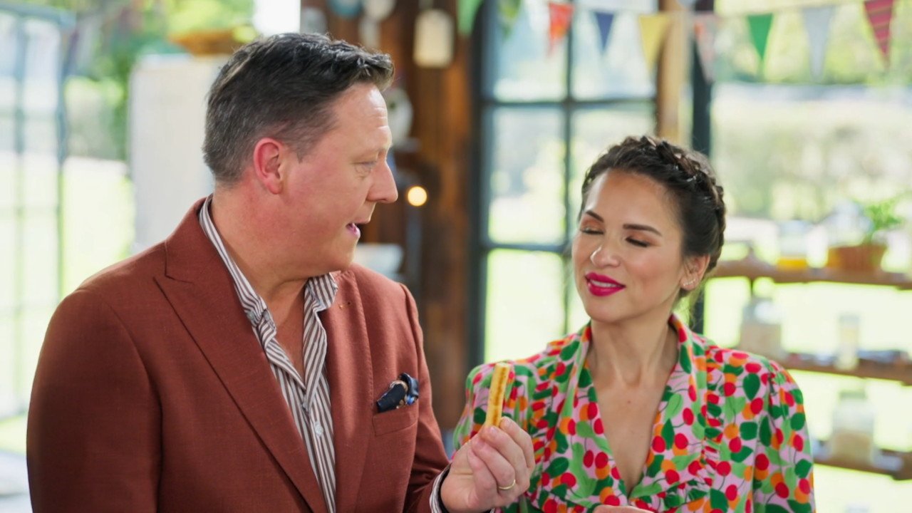 The Great Bake Off 8-2