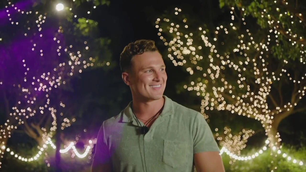 Love Island 2-23