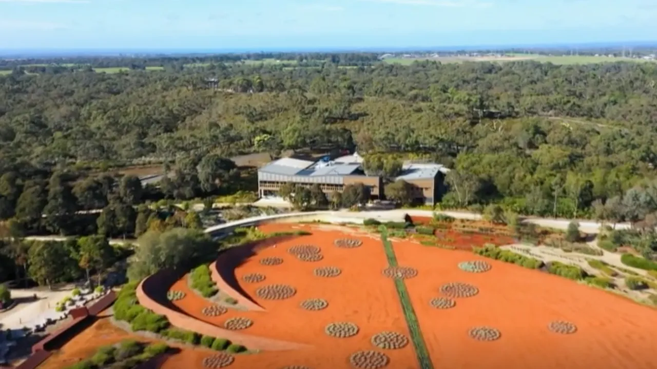 Gardening Australia 36-30
