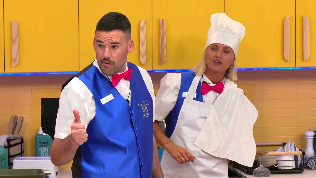 Big Brother 16-15