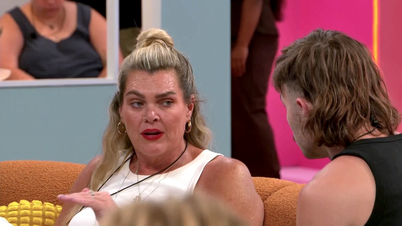Big Brother 16-8