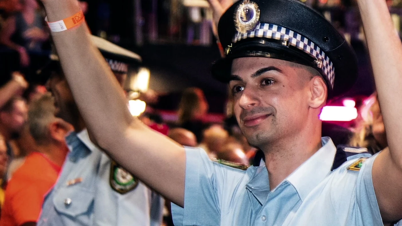 Sydney’s Killer Cop 1-2
