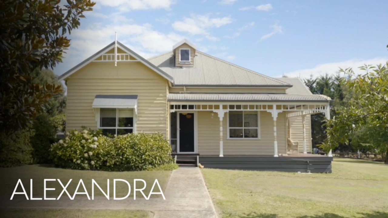 Country House Hunters 5-4