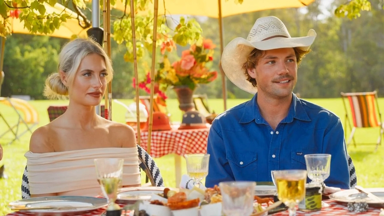 Farmer Wants A Wife 16-14