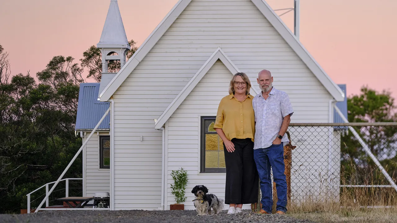 Restoration Australia 8-4
