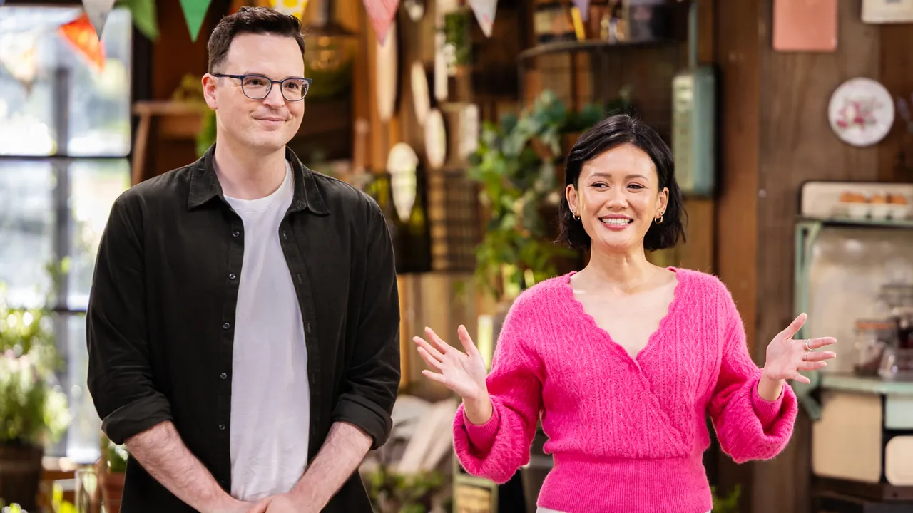 The Great Bake Off 10-3