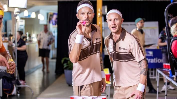 Jono and Ben: Good Sports 1-1